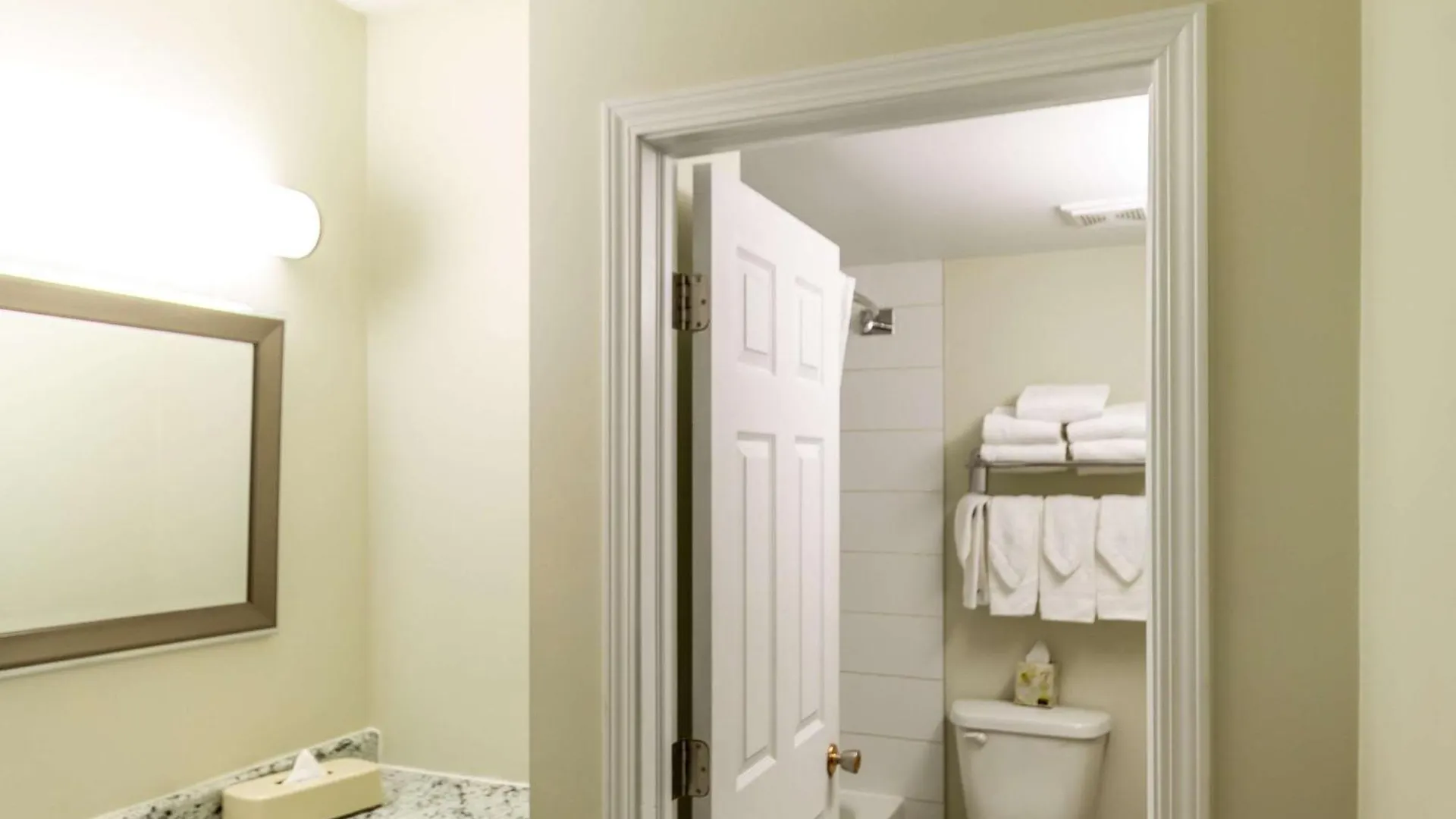 Hotel Econo Lodge Inn & Suites University Calgary