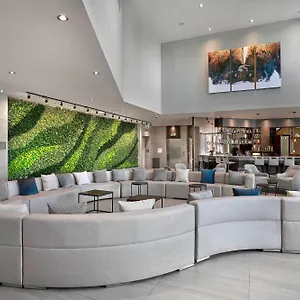 The Westin Airport Hotel